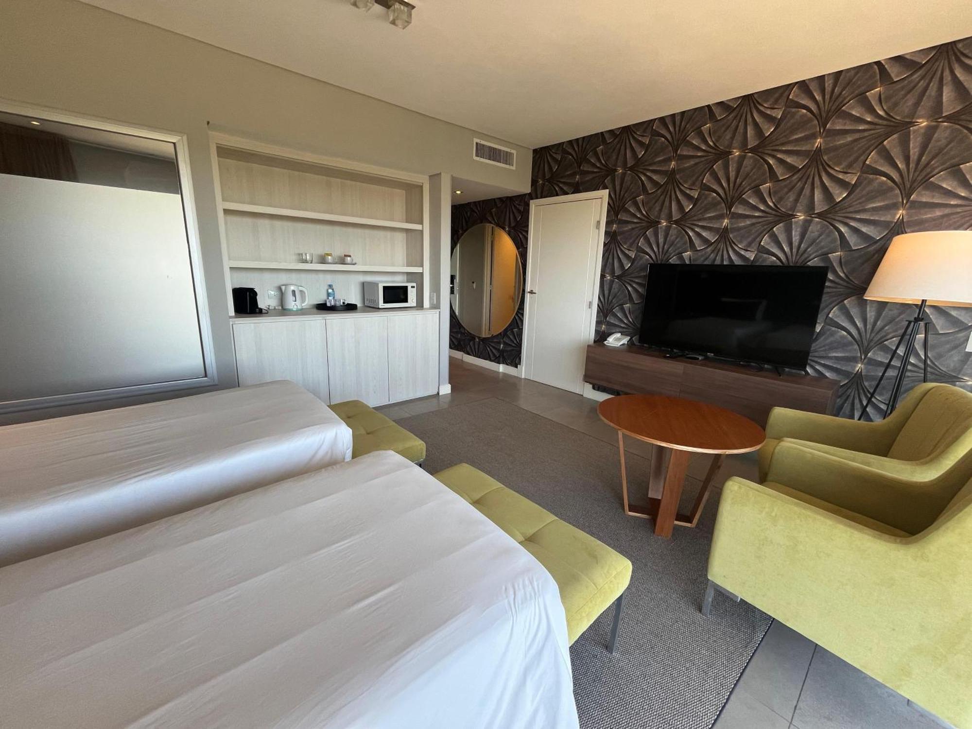 Hotel Zentiva Пинамар Экстерьер фото